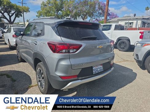 Used 2023 Chevrolet TrailBlazer LT w/ Convenience Package FWD image 5