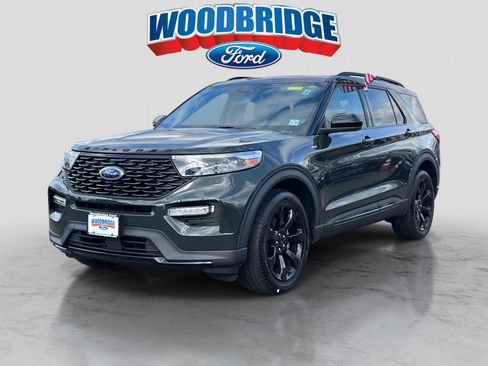 Used 2023 Ford Explorer ST-Line w/ Class IV Trailer Tow Package image 2