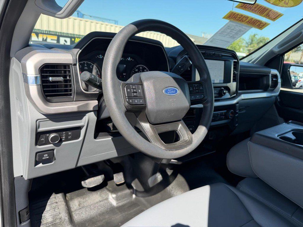 Used 2022 Ford F150 XL w/ Equipment Group 101A High RWD image 16