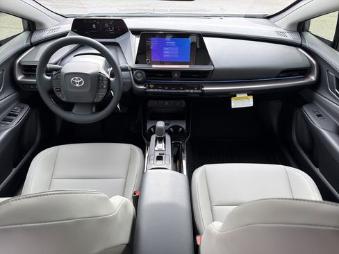 New 2026 Toyota Prius XLE image 9