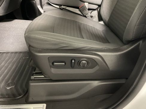 Used 2021 Chevrolet Silverado 1500 LT w/ Z71 Off-Road Package image 18