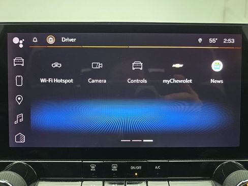 Used 2023 Chevrolet Colorado W/T w/ Safety Package image 32