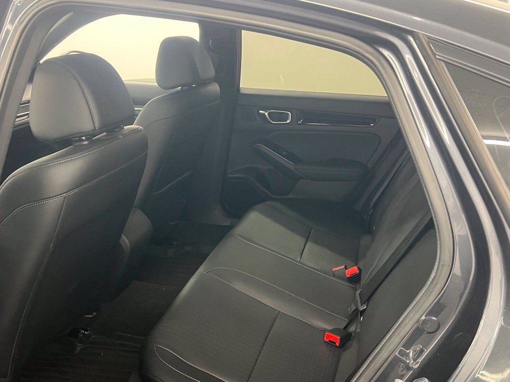 Used 2025 Honda Civic Sport image 39