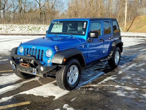 Used 2016 Jeep Wrangler Unlimited Sport image 5