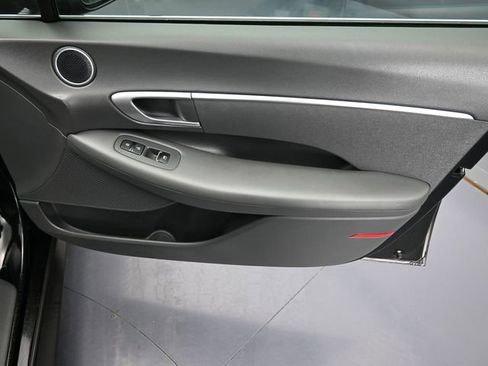 Used 2021 Hyundai Sonata SE image 31