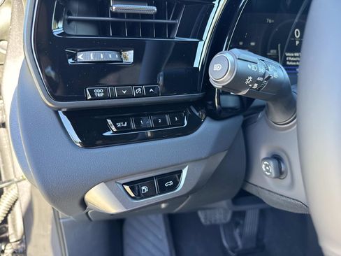 New 2026 Lexus RX 450h AWD image 33