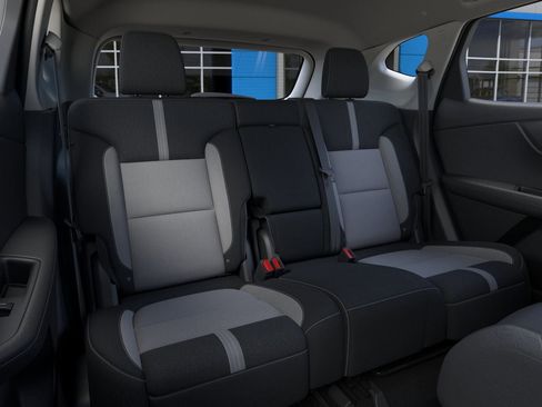 New 2026 Chevrolet Blazer LT image 18