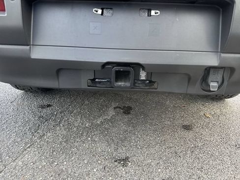 Used 2024 Nissan Pathfinder Rock Creek AWD/4WD image 14