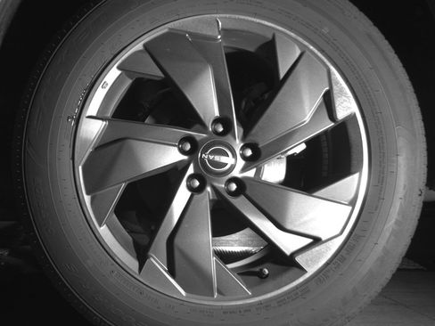 Used 2025 Nissan Rogue SV image 14