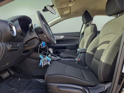 Used 2024 Kia Forte LXS image 22