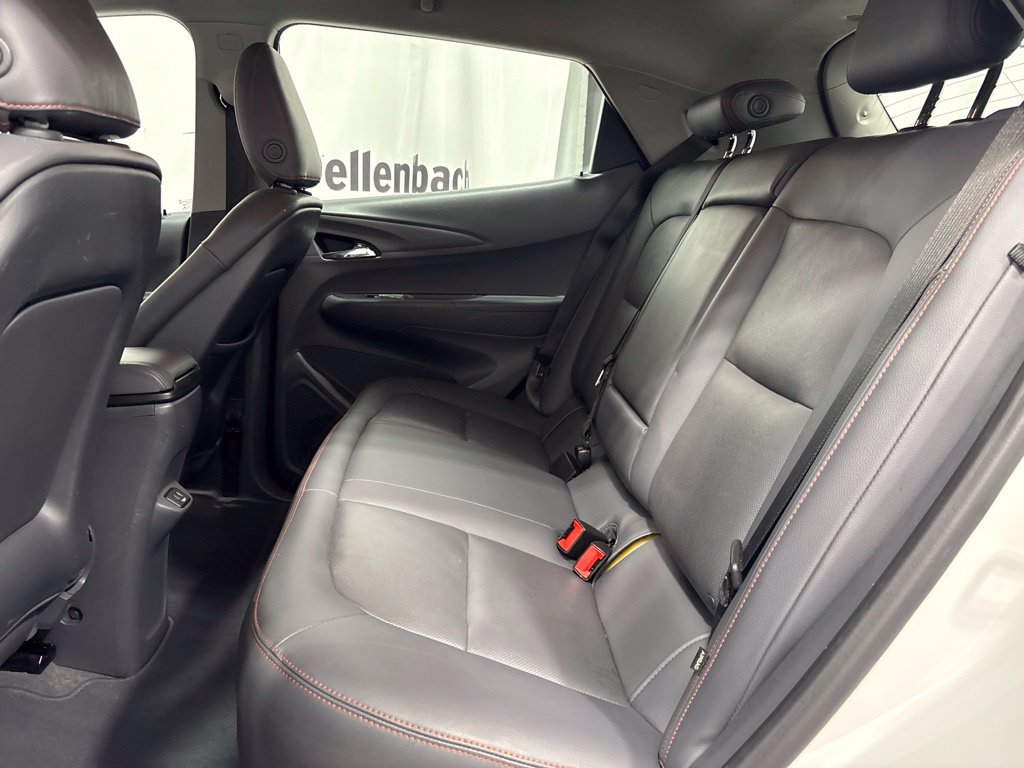 Used 2020 Chevrolet Bolt Premier w/ Infotainment Package FWD image 10