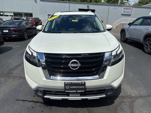 Certified 2024 Nissan Pathfinder Platinum w/ Cargo Package AWD/4WD image 2