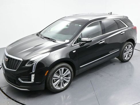 Used 2025 Cadillac XT5 Premium Luxury AWD/4WD image 45