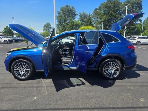 Used 2026 Mercedes-Benz GLC 300 4MATIC image 58