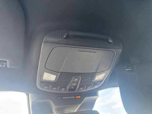 Used 2024 Ford Expedition Limited AWD/4WD image 14