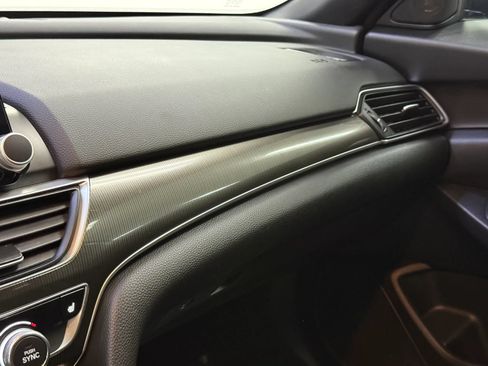 Used 2020 Honda Accord Sport image 17