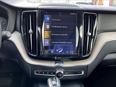 Used 2021 Volvo XC60 T5 Inscription w/ Advanced Package image 15