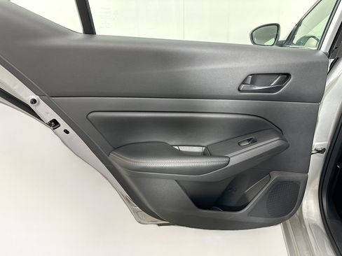 Used 2024 Nissan Altima 2.5 SV image 25