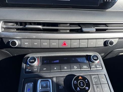 Used 2025 Hyundai Palisade Limited AWD/4WD image 38
