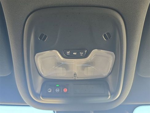 Certified 2023 Chevrolet TrailBlazer ACTIV w/ Convenience Package image 36