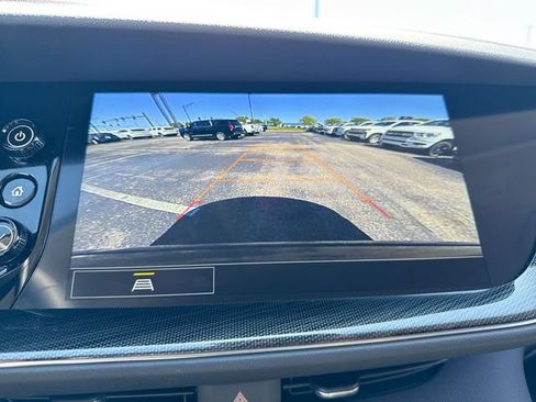 Used 2023 Buick Envision Essence AWD/4WD image 17
