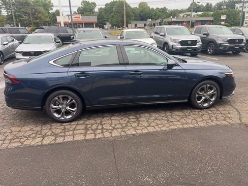 Used 2024 Honda Accord EX image 21