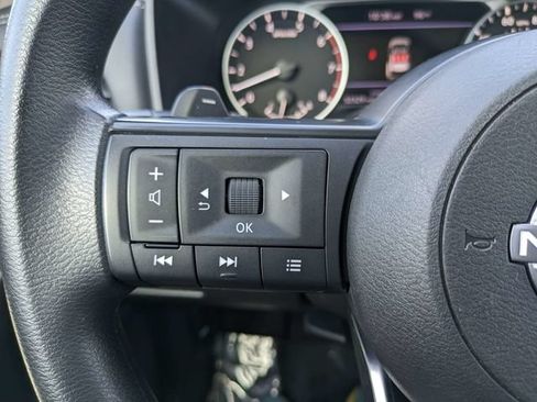 Used 2023 Nissan Rogue S FWD image 21