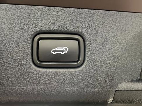 Used 2023 Hyundai Palisade Calligraphy w/ Cargo Package image 34