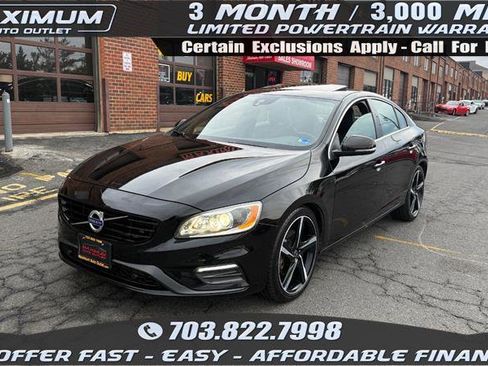 Used 2016 Volvo S60 T5 R-Design image 1