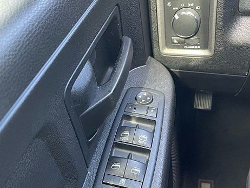 Used 2015 RAM 1500 Tradesman w/ Popular Equipment Group AWD/4WD image 15