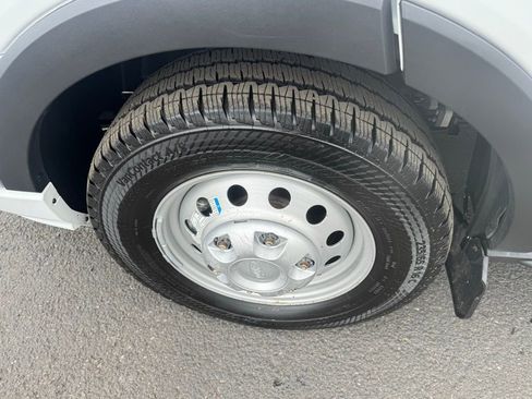 Used 2023 Ford Transit 350 XLT image 14