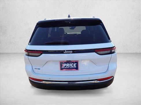 Used 2024 Jeep Grand Cherokee Limited 4xe w/ Luxury Tech Group II AWD/4WD image 3