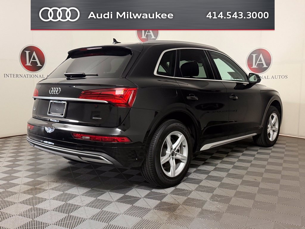 Used 2024 Audi Q5 2.0T Premium w/ Convenience Package AWD/4WD image 8