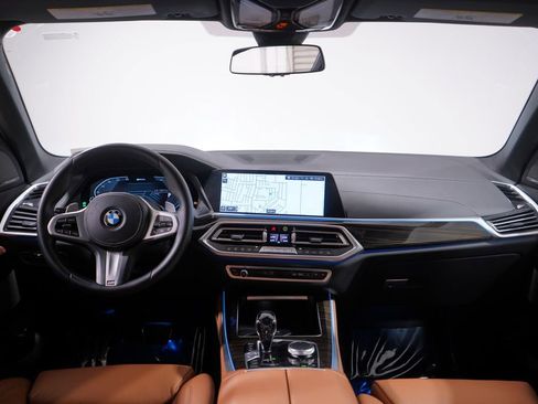 Used 2021 BMW X5 xDrive45e w/ M Sport Package image 10