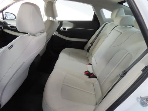 Used 2025 Hyundai Sonata SEL FWD image 28