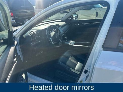 Used 2019 Honda Civic Touring image 17