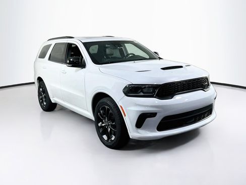 Used 2023 Dodge Durango GT AWD/4WD image 3