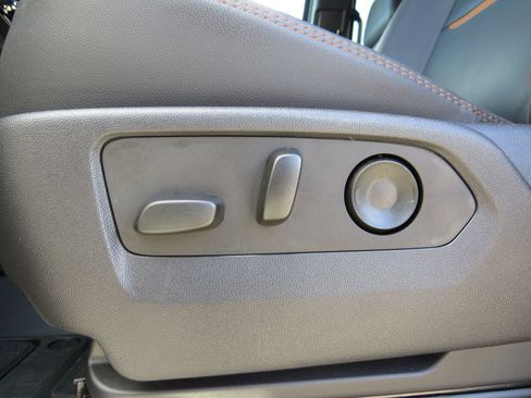 Certified 2023 GMC Sierra 1500 AT4 w/ Technology Package image 21