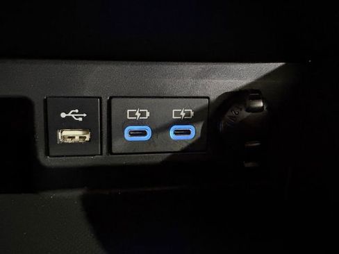 Certified 2022 Toyota Highlander Limited image 25