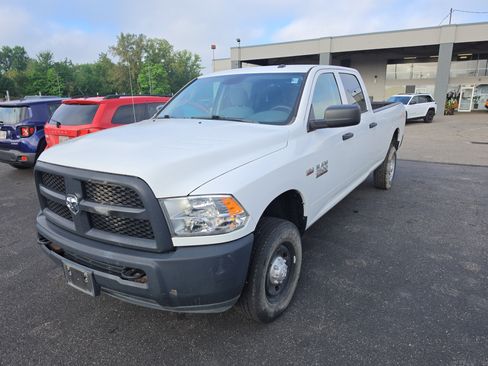 Used 2018 RAM 2500 Tradesman w/ Popular Equipment Group AWD/4WD image 7