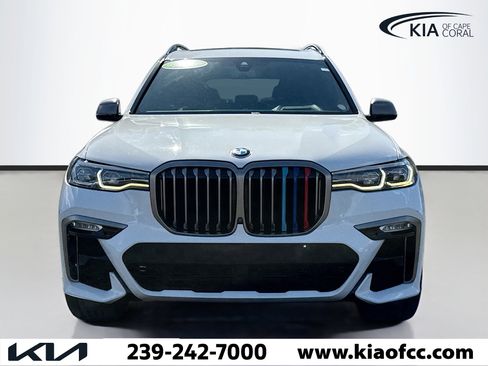 Used 2020 BMW X7 M50i w/ Executive Package AWD/4WD image 7