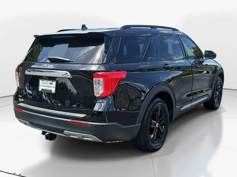 Used 2022 Ford Explorer XLT w/ Equipment Group 202A RWD image 3