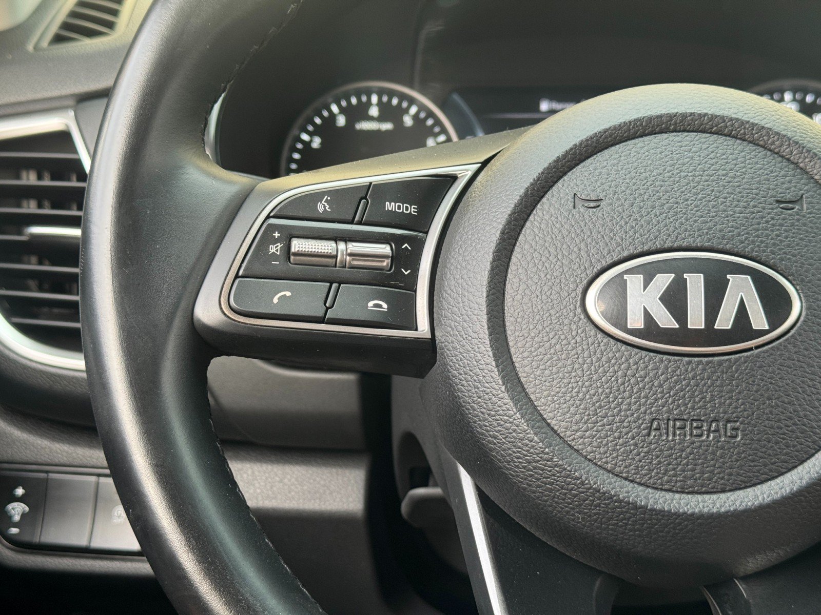 Used 2021 Kia Seltos SX w/ SX Sunroof Package AWD/4WD image 20