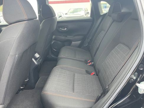 Used 2024 Honda HR-V Sport image 12