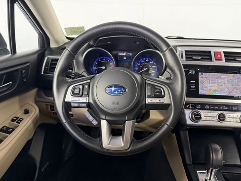 Used 2017 Subaru Outback 2.5i Limited image 31