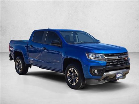 Used 2022 Chevrolet Colorado Z71 image 3