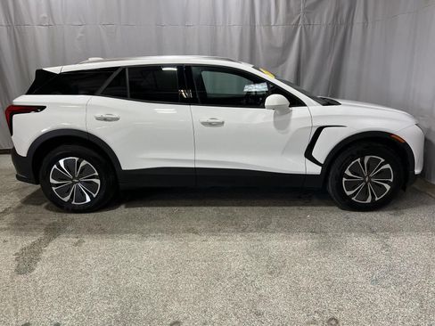 Used 2024 Chevrolet Blazer EV LT AWD/4WD image 7