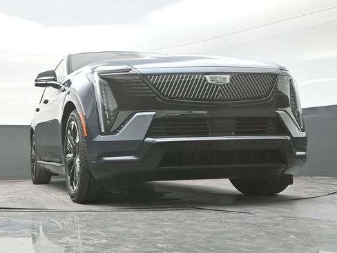 Certified 2026 Cadillac Escalade IQ Sport 2 AWD/4WD image 25