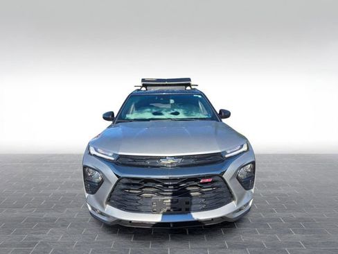 Used 2023 Chevrolet TrailBlazer RS w/ Convenience Package AWD/4WD image 2