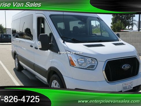 Used 2022 Ford Transit 350 XLT RWD image 3